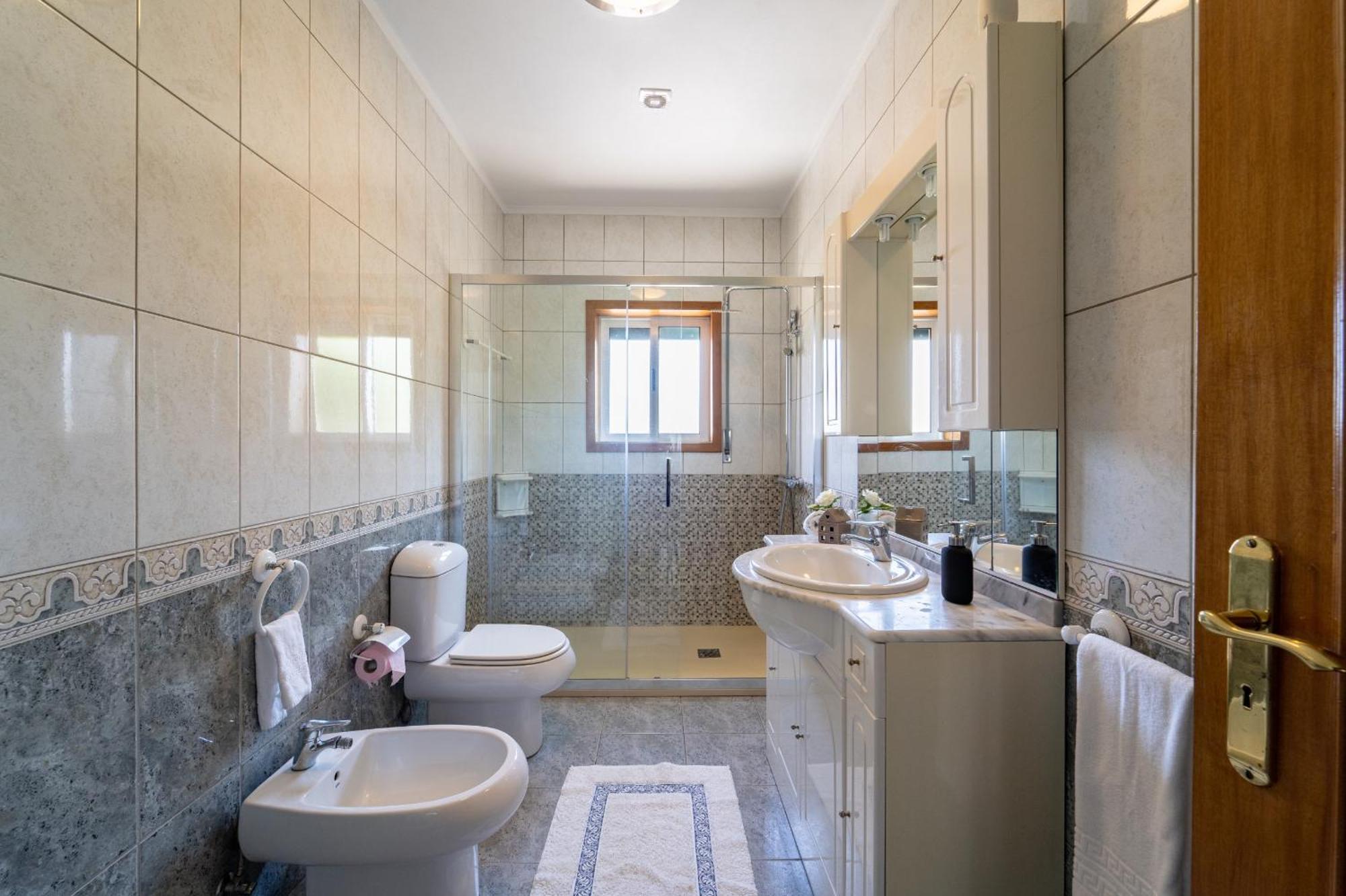 Gondomar Guimaraes - Moradia V3 Com Piscina Natural By House And People Esterno foto